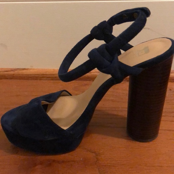 Worn once! Joe’s navy leather platform heels - Picture 2 of 5